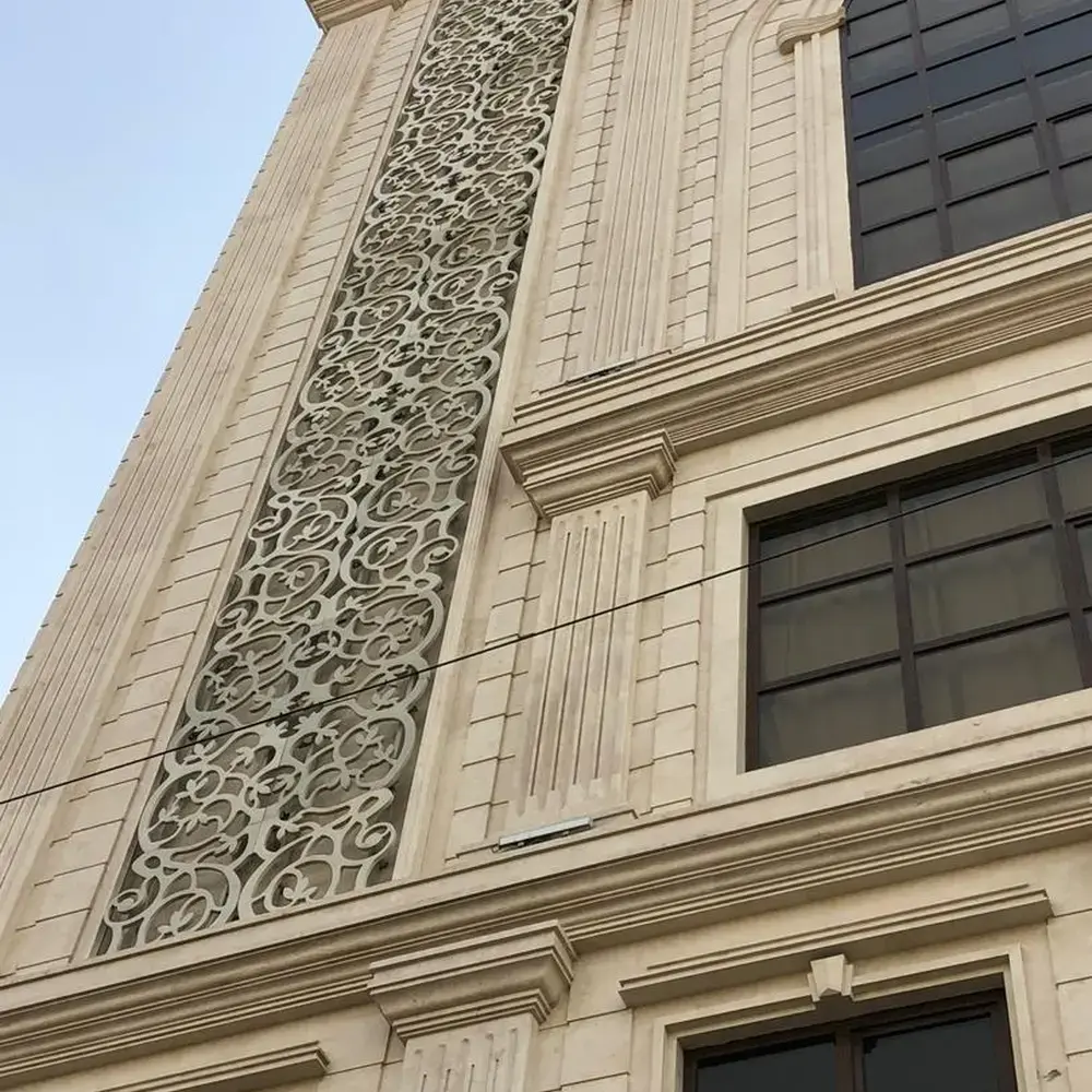 الخرسانة المسلحة بالألياف الزجاجية