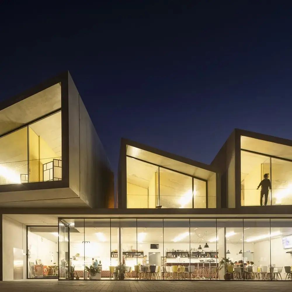 Purchase of prefabricated concrete building